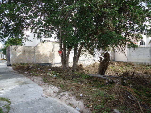 Terreno en Venta en Colonia Cancun Centro
