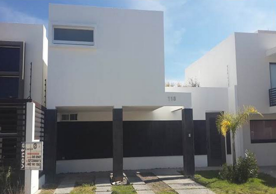 Casa en Venta en Fraccionamiento Punta Juriquilla